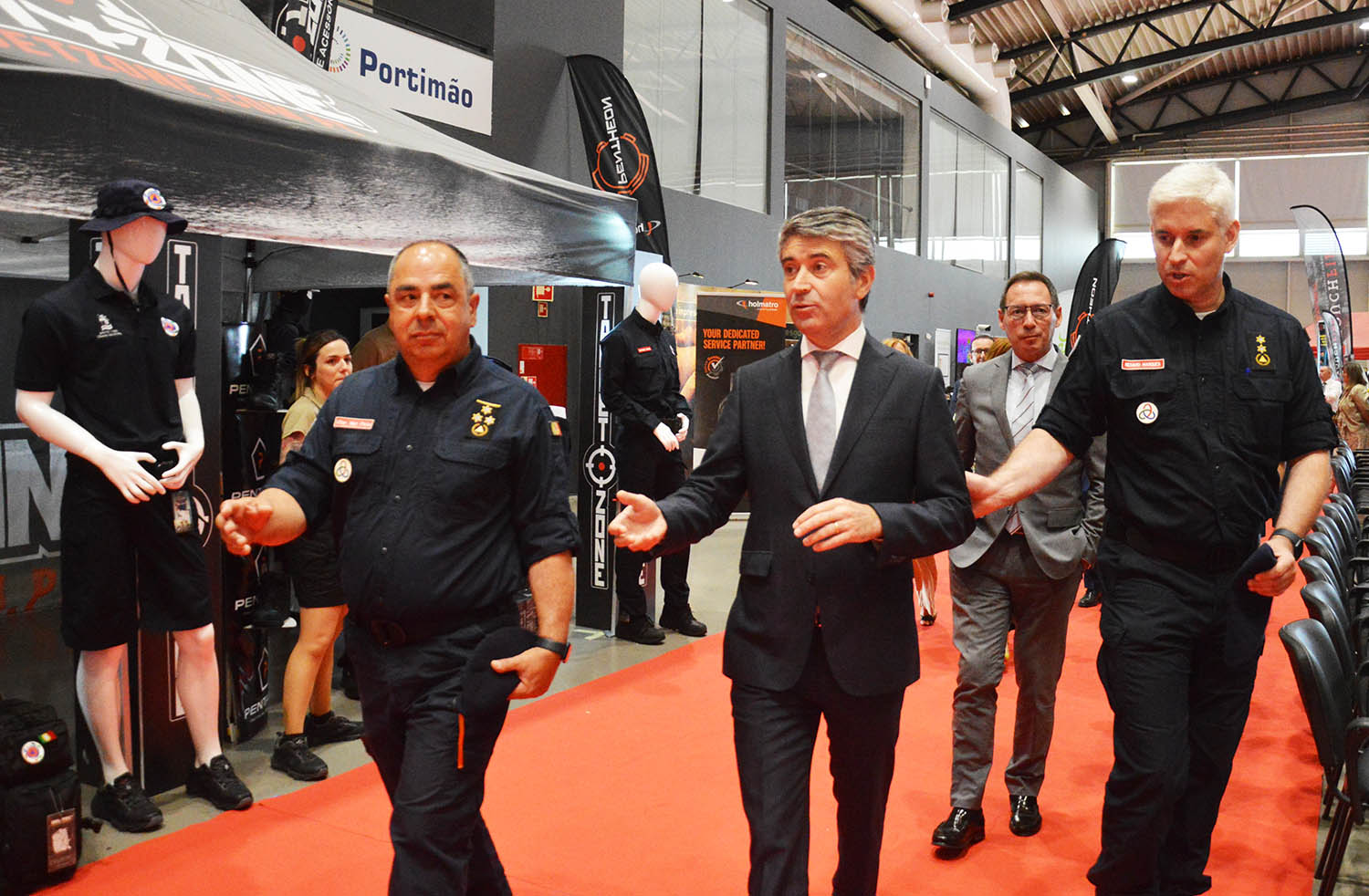 Sul Informação - Dois aviões bombardeiros médios em permanência no Algarve são a grande novidade do DECIR de 2023
