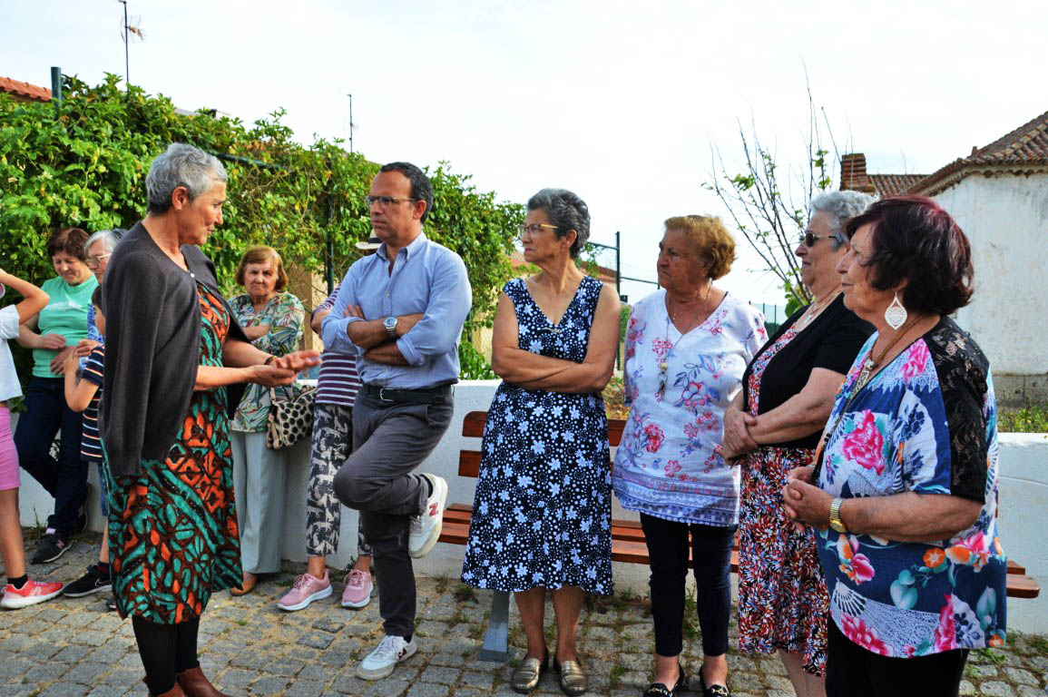 Sul Informação - Ministro da Cultura foi a Casais conhecer o novo espetáculo comunitário do Lavrar o Mar