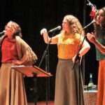 Sul Informação - Moçoilas cantaram e encantaram na festa dos Amigos do Museu de Portimão