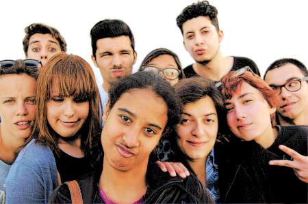 Sul Informação - Jovens de Olhão mostram a sua arte até final de maio