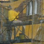Sul Informação - Mural «amarelão» interpela transeuntes frente à Câmara de Portimão