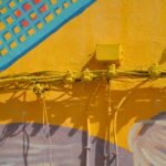 Sul Informação - Mural «amarelão» interpela transeuntes frente à Câmara de Portimão