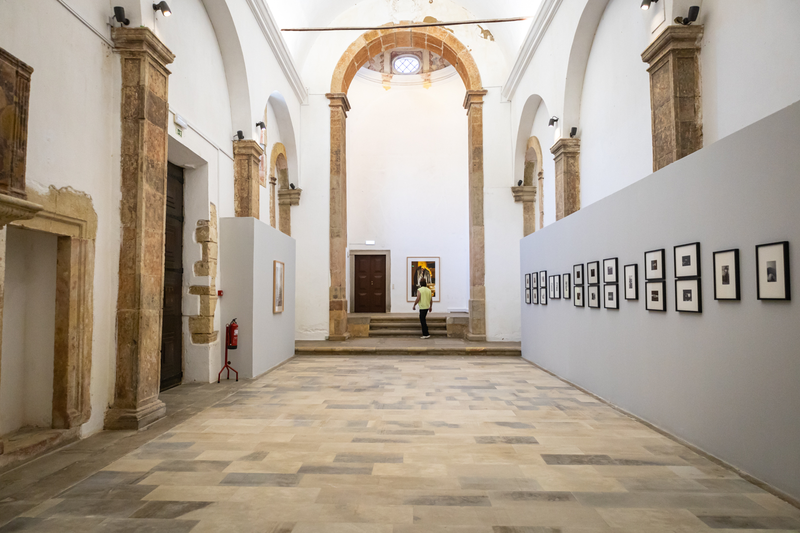 Sul Informação - O Niksi, ídolos pré-históricos e alabastros medievais representam o Sagrado e o Profano no Museu de Faro