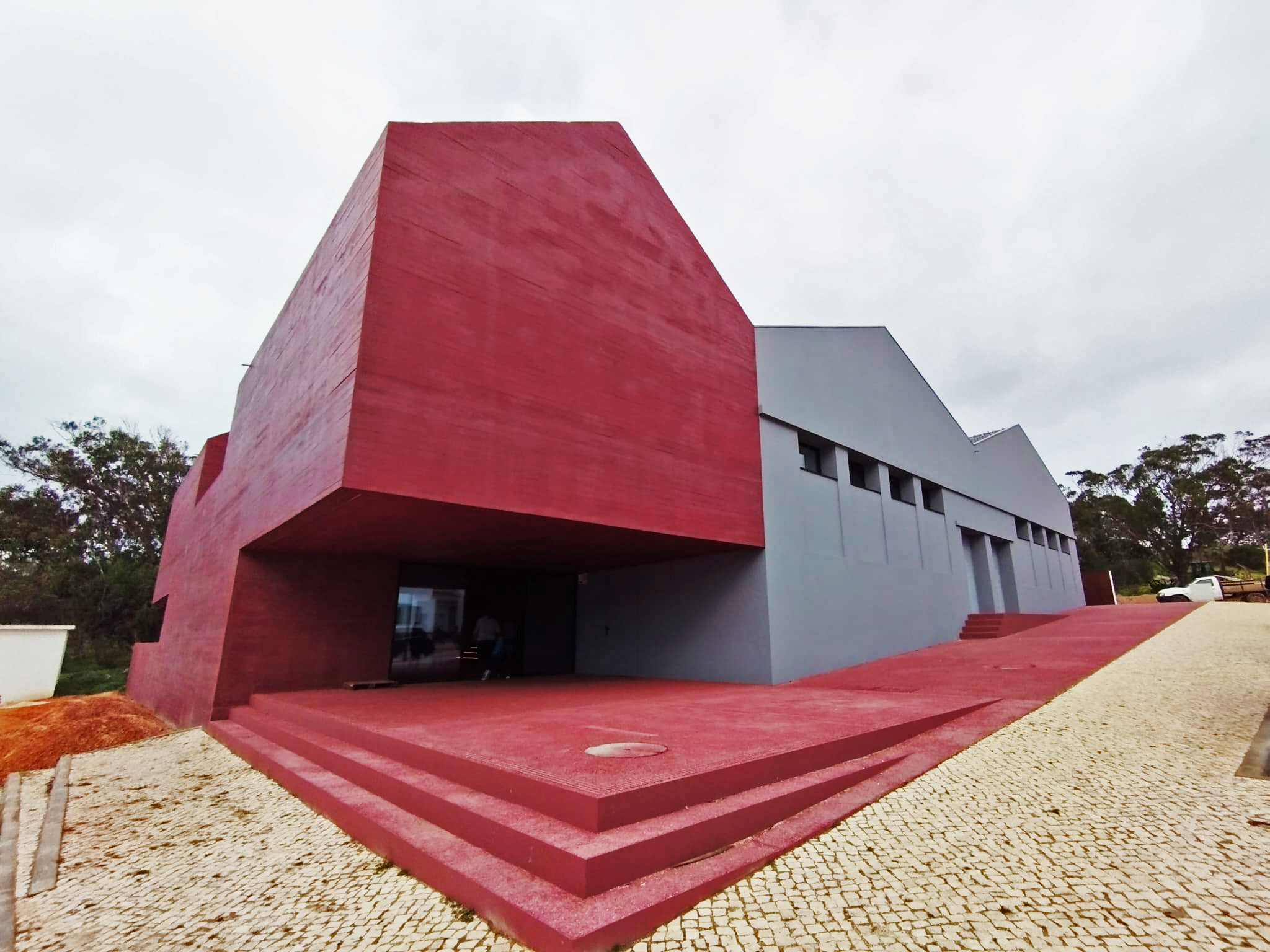 Sul Informação - Do antigo celeiro, nasce o museu de Vila do Bispo