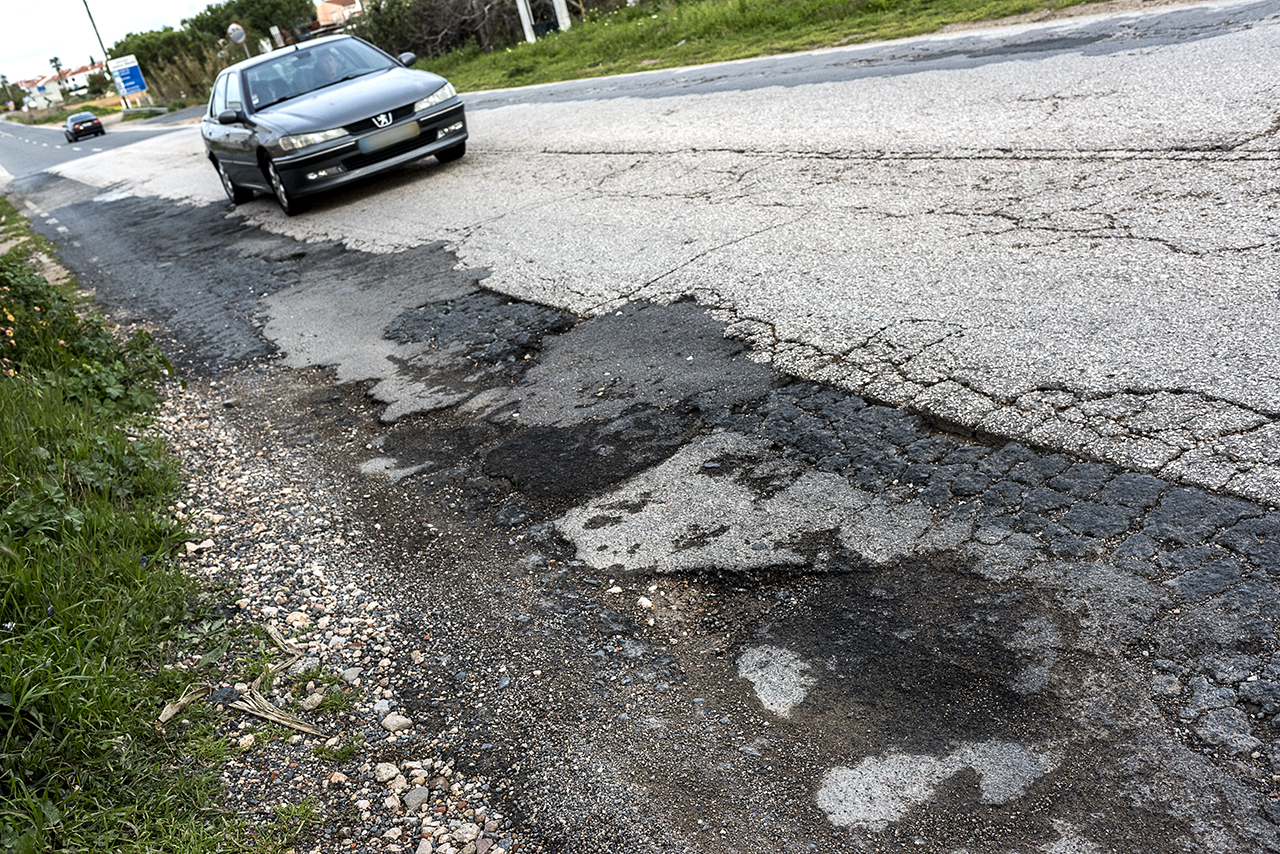 Sul Informação - Esta estrada não é para carros (velhos ou novos)