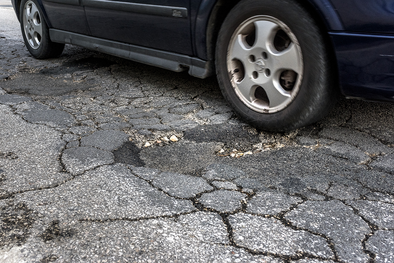 Sul Informação - Esta estrada não é para carros (velhos ou novos)