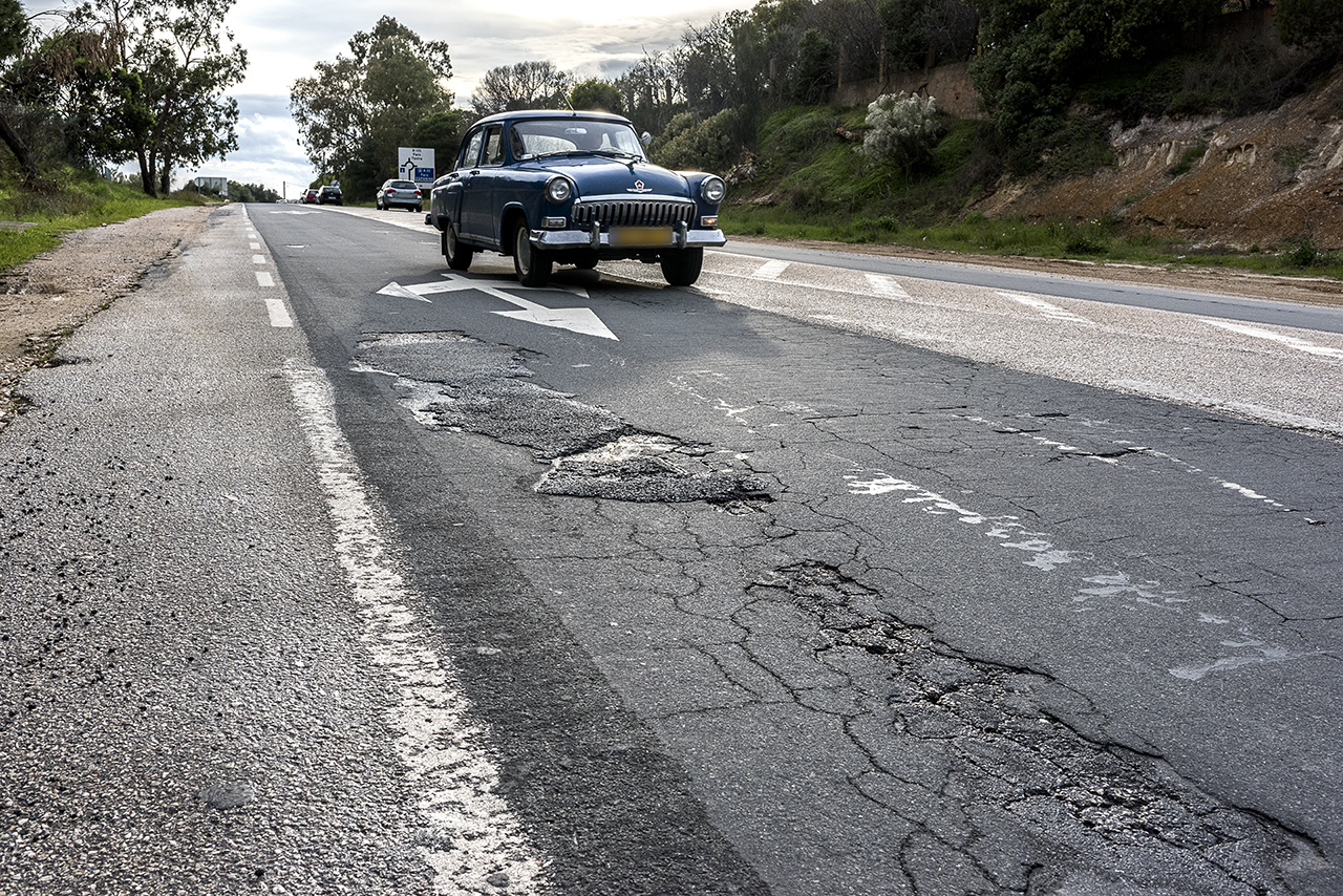 Sul Informação - Esta estrada não é para carros (velhos ou novos)