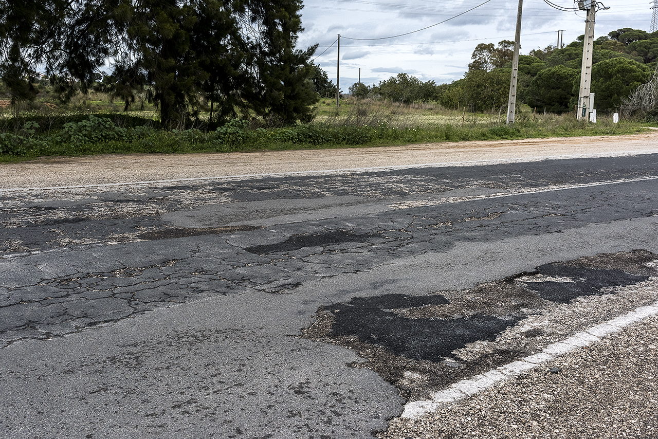 Sul Informação - Esta estrada não é para carros (velhos ou novos)