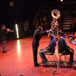 Sul Informação - Trombones, trapézios voadores e trampolins fizeram a festa do novo circo em Monchique