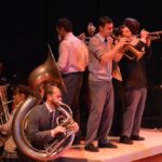 Sul Informação - Trombones, trapézios voadores e trampolins fizeram a festa do novo circo em Monchique