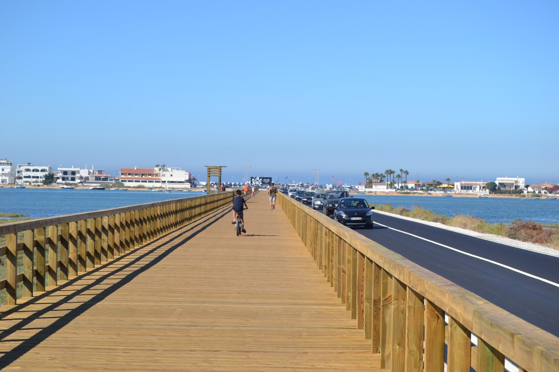 Sul Informação - Novidades do Verão: Passadiço e estacionamento exterior da Praia de Faro