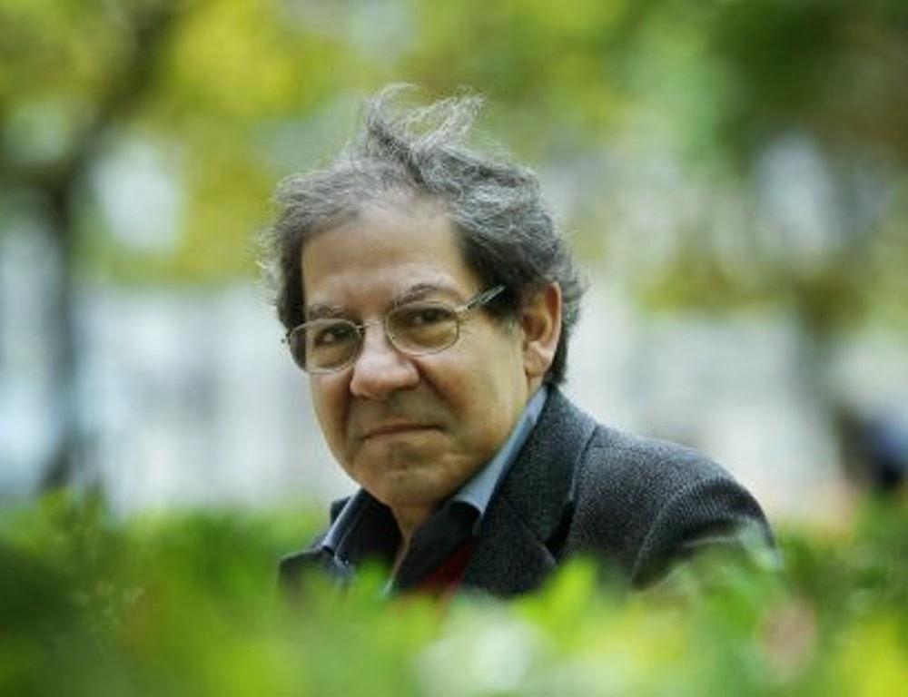 Sul Informação - Nuno Júdice fala sobre o livro «O Fruto da Gramática» na Biblioteca de Loulé