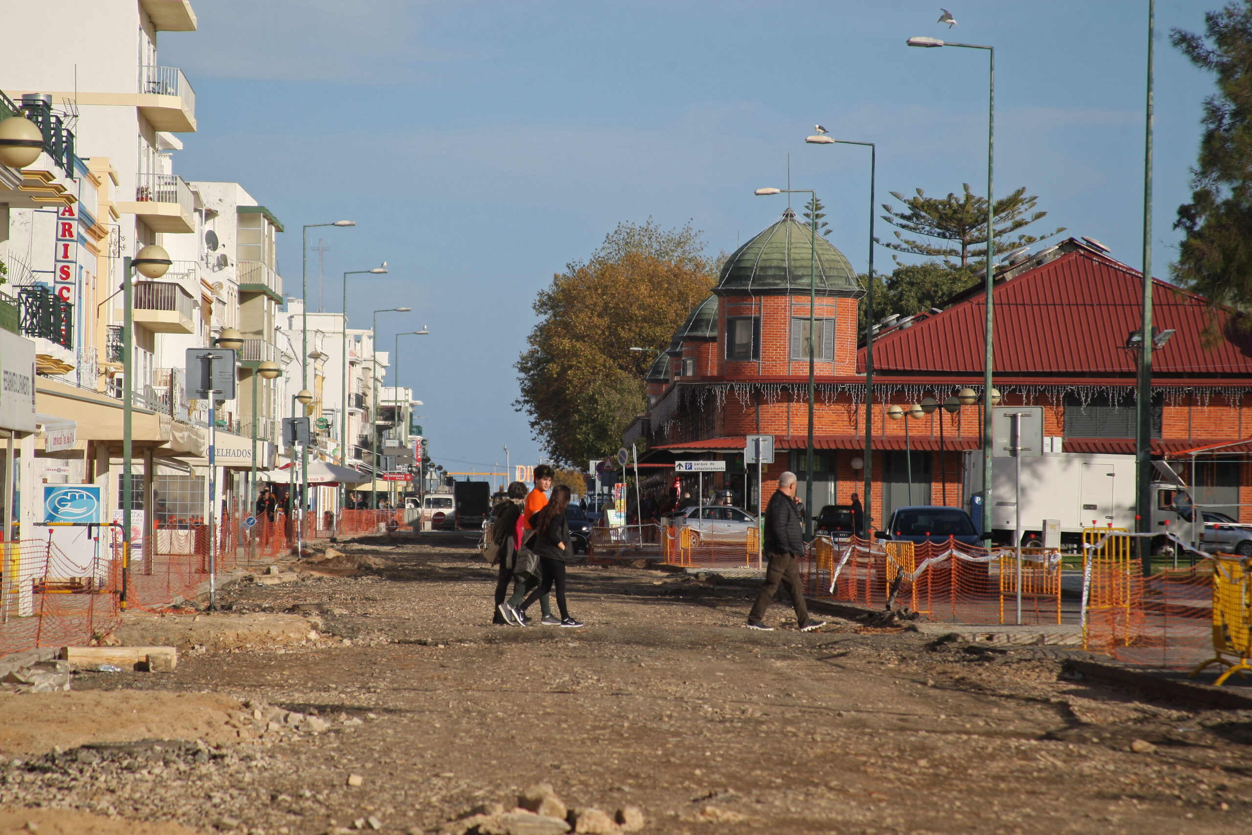 Sul Informação - Obras na 5 de Outubro preparam baixa de Olhão «para os próximos 20 anos»