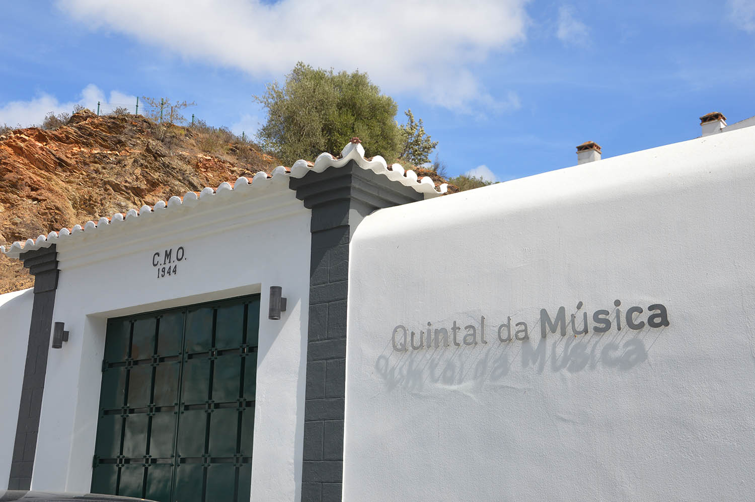 Sul Informação - Festival Quintais Adentro leva música a três freguesias de Odemira