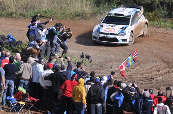 Sul Informação - Ogier termina terceiro dia do Rally de Portugal na liderança com vantagem de 38,8s