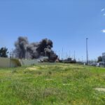 Sul Informação - Incêndio num estaleiro de Olhão está a consumir «várias embarcações» [com fotos]