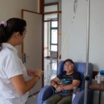 Sul Informação - Novo projeto garante menos viagens e mais conforto aos doentes oncológicos do Barlavento
