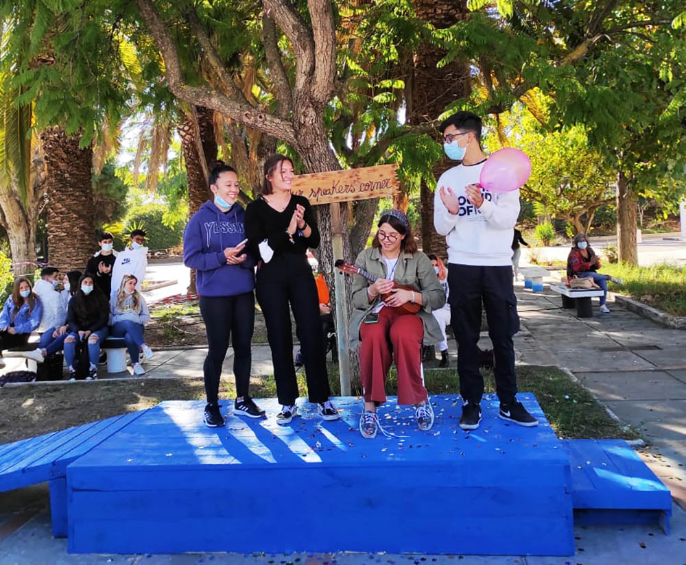 Sul Informação - Secundária MTG de Portimão já tem o seu “Speaker’s Corner”