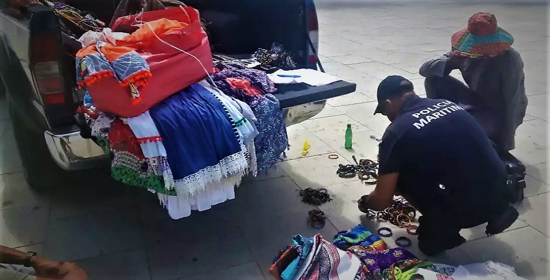 Sul Informação - Polícia Marítima multa vendedores ambulantes na praia de Armação de Pêra