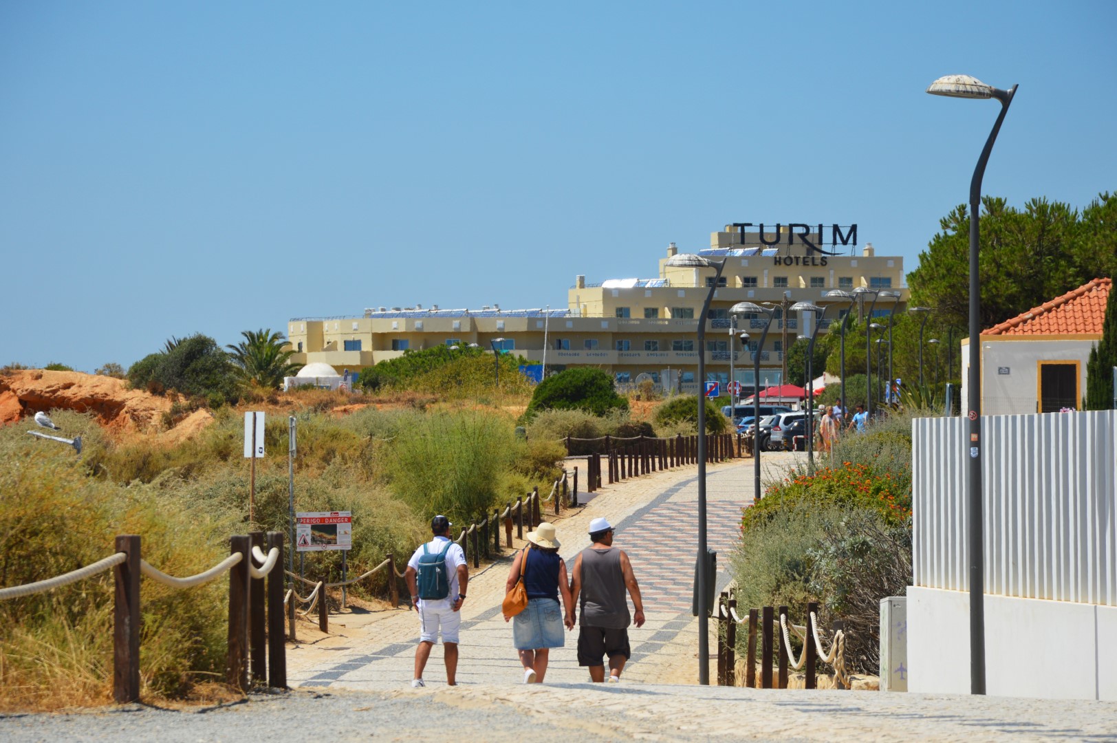 Sul Informação - Turismo em Portugal: Dormidas de residentes invertem crescimento e descem 2,4% em Julho