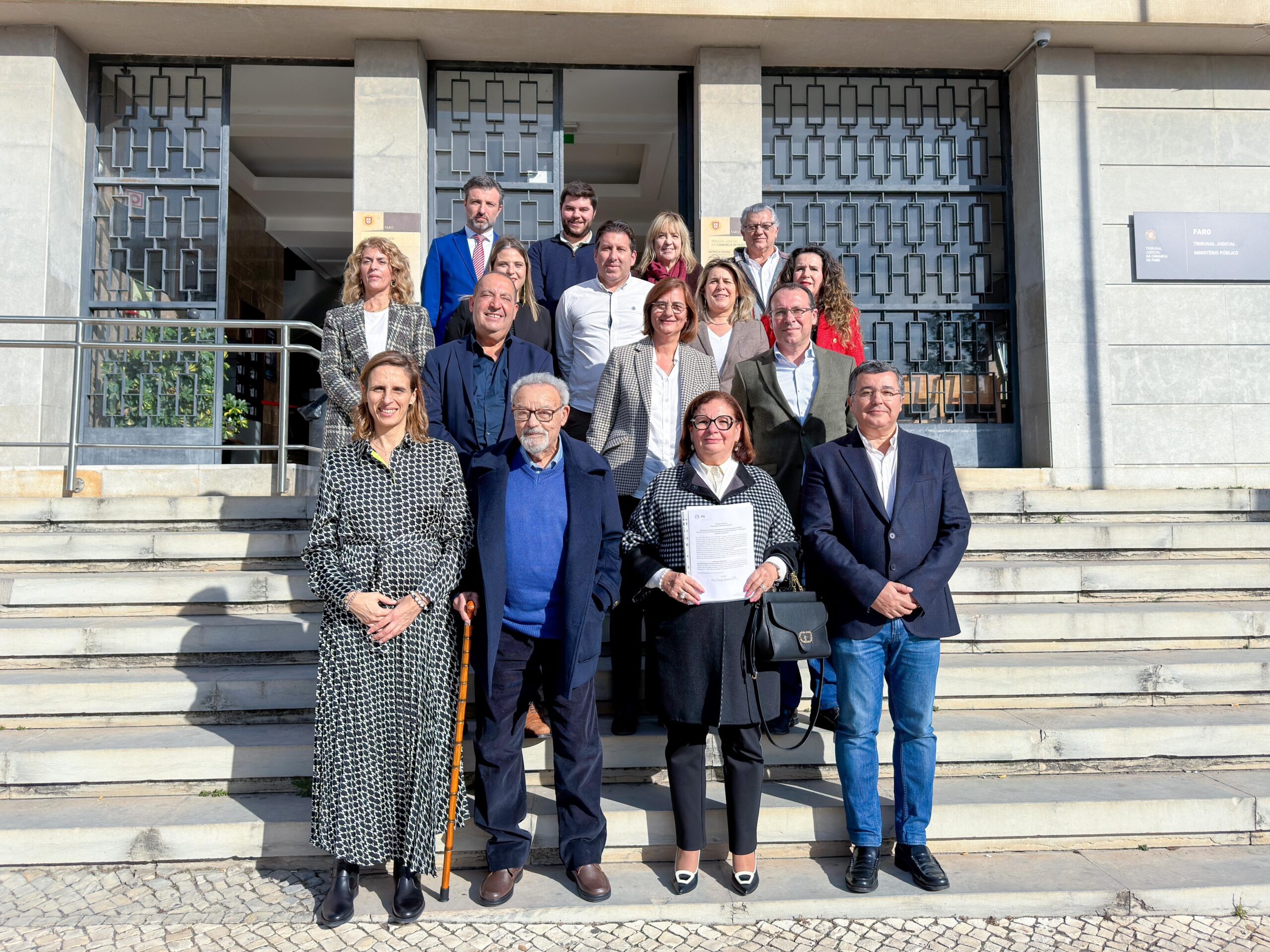 Sul Informação - PS já entregou lista de candidatos pelo Algarve