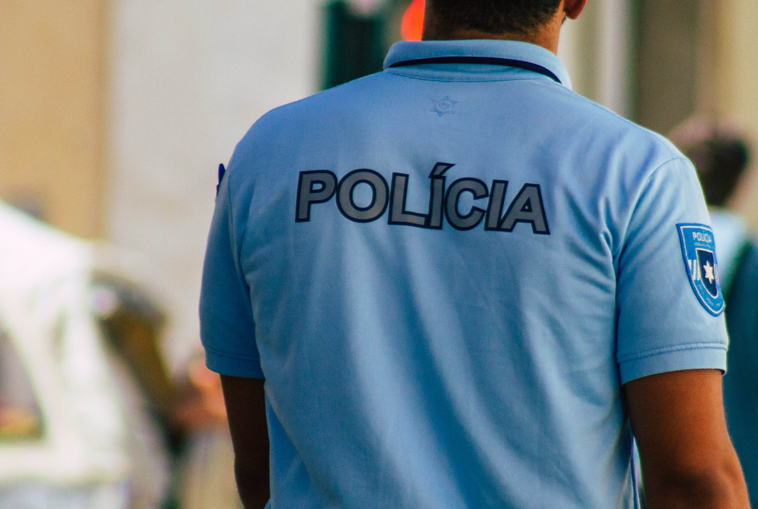 Sul Informação - Quase 1.300 agentes da PSP e militares da GNR agredidos em serviço este ano