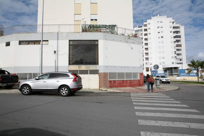 Sul Informação - Antigo Mercado da Avenida 25 de Abril em Portimão entregue à Cruz Vermelha