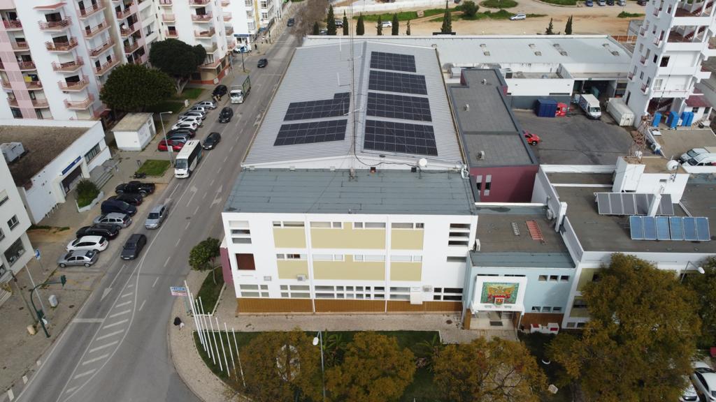 Sul Informação - Bombeiros de Portimão apostam na energia solar para poupar 40% na fatura da eletricidade