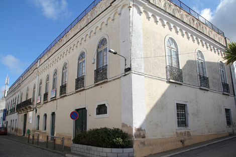 Sul Informação - Câmara de Reguengos de Monsaraz vai investir quase 1,4 milhões de euros na instalação da nova Biblioteca Municipal