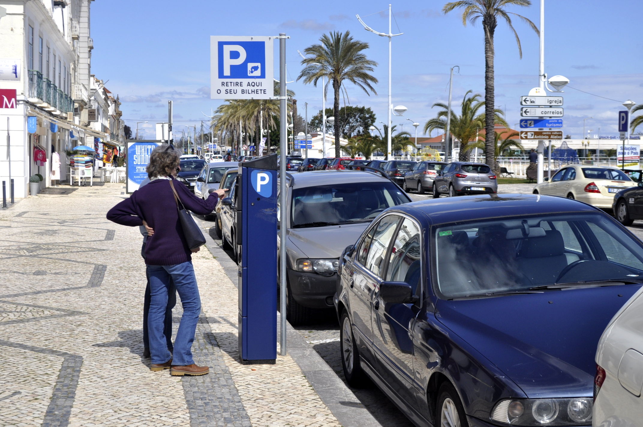 Sul Informação - Vila Real de Santo António acaba com estacionamento pago no concelho