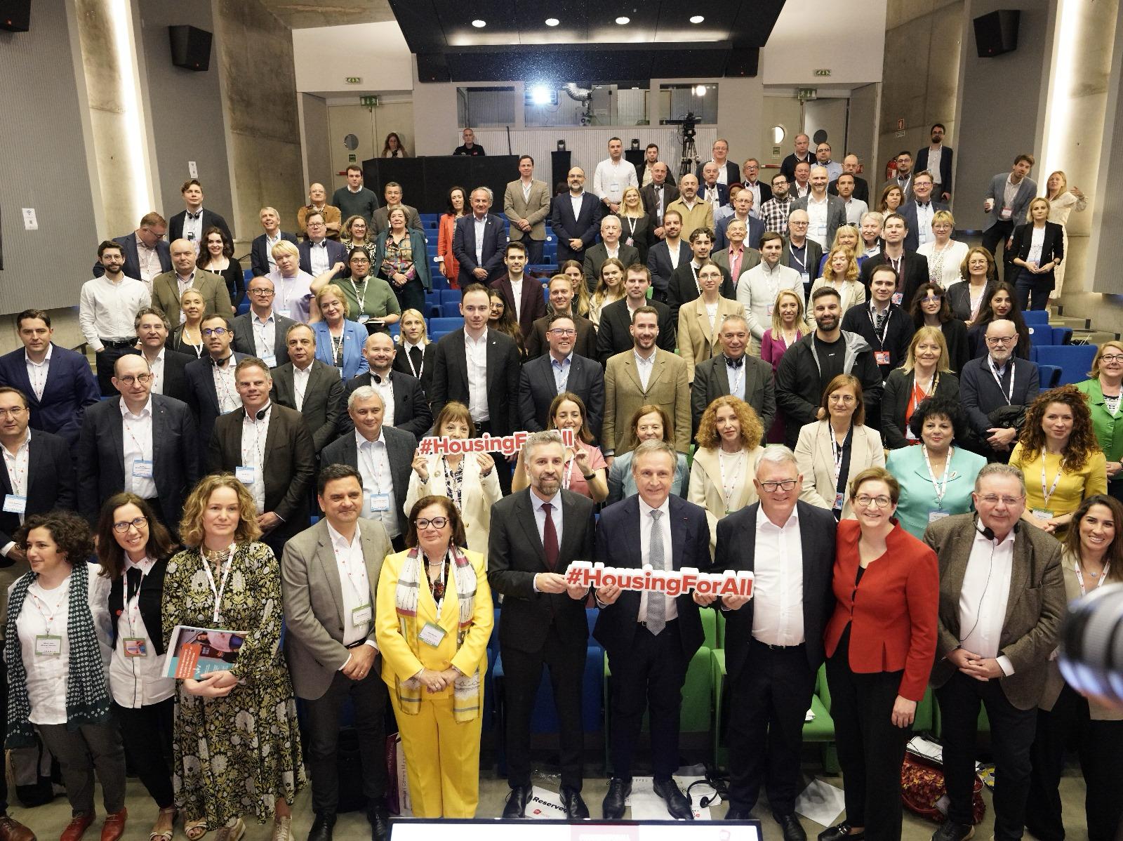 Sul Informação - «Habitação social e a preços acessíveis» deve ser «prioridade» da Europa