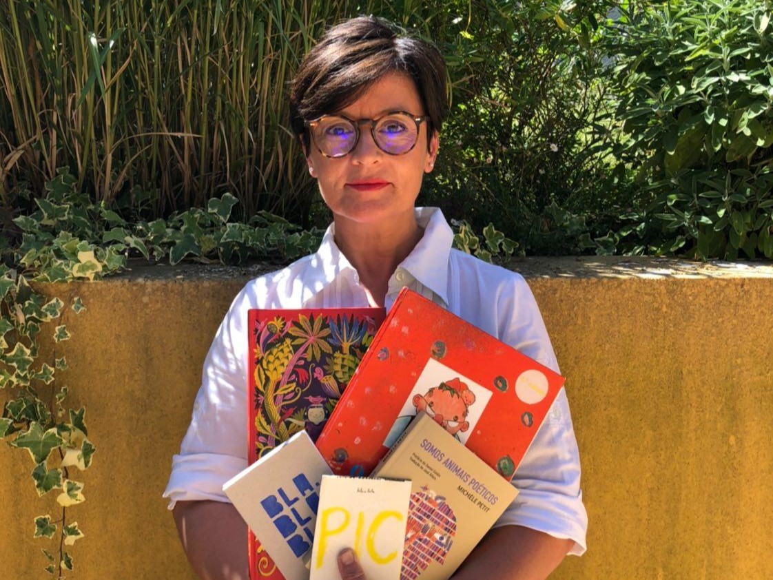 Sul Informação - Paula Cusati dinamiza sessões de leitura nas escolas de Loulé