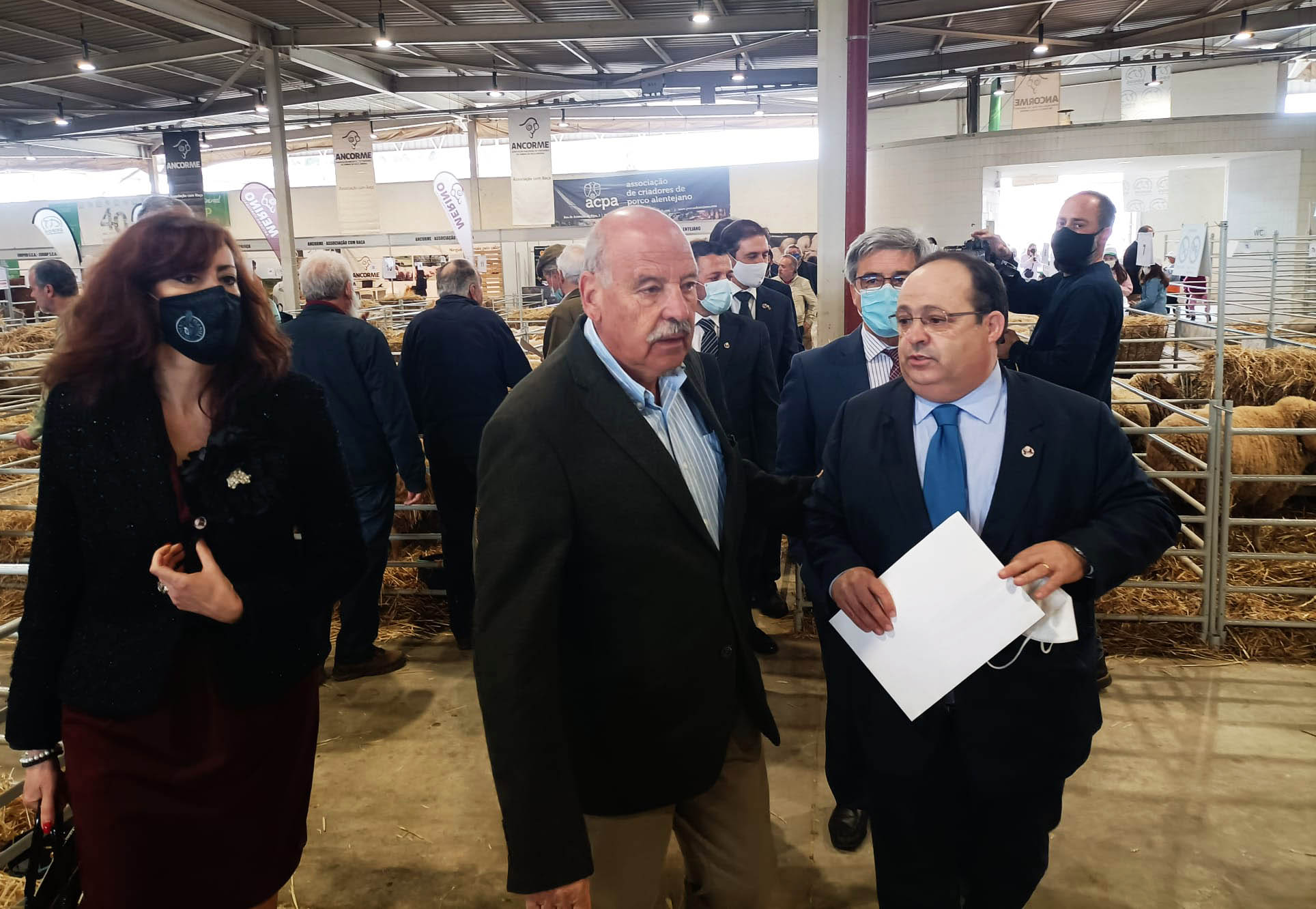 Sul Informação - Comissão Parlamentar de Agricultura visita Ovibeja para «apoiar e dar força» ao setor