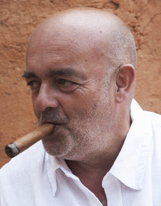 Sul Informação - Pedro Cabrita Reis em dose dupla em Faro