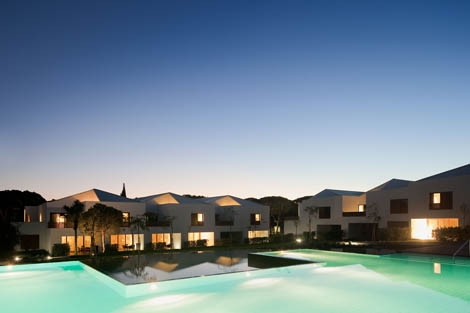 Sul Informação - Pine Cliffs Resort nomeado para os Condé Nast Johansens Awards for Excellence