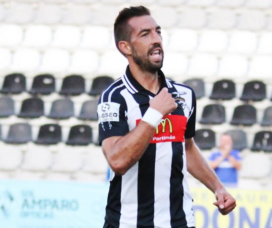 Sul Informação - Portimonense vence jogo de loucos em Famalicão e reforça liderança da II Liga