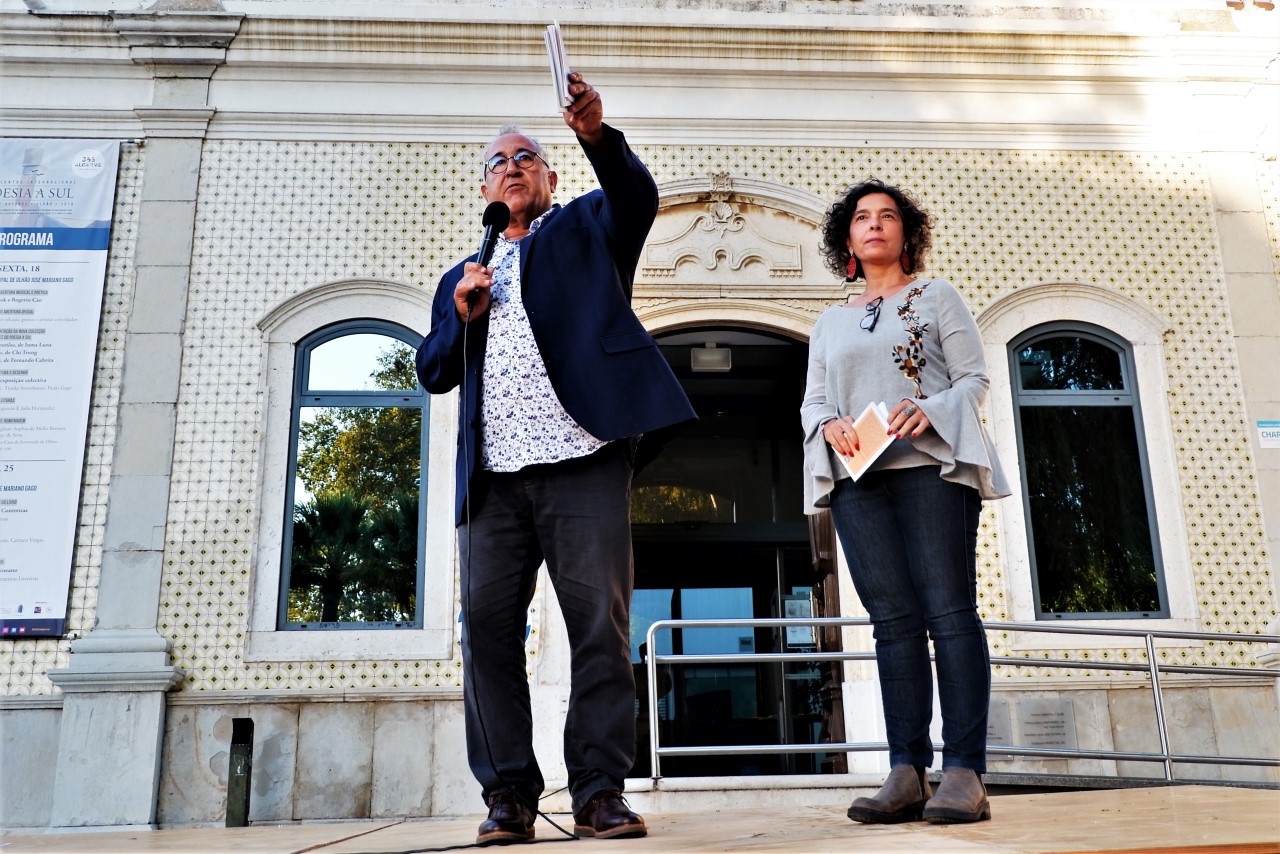 Sul Informação - Olhão enche-se de poesia vinda dos quatro cantos do mundo