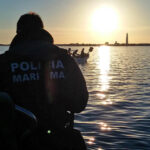 Sul Informação - Polícia Marítima apanha barco a pescar em local proibido da Ria Formosa