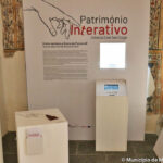 Sul Informação - Ponta de flecha encontrada na Gruta do Escoural exposta no Centro Interpretativo de Montemor-o-Novo