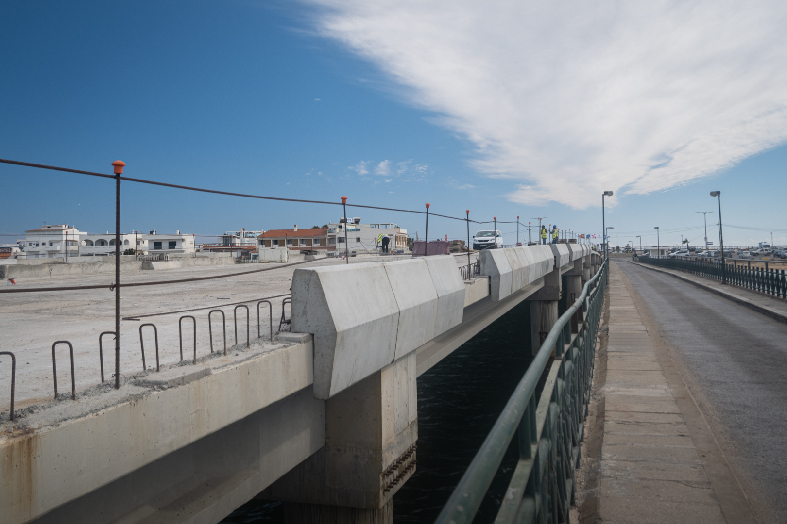 Sul Informação - Obras na nova ponte da Praia de Faro estão «dentro do previsto» e não condicionam trânsito