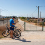 Sul Informação - Portões cortam acesso no Passeio Ribeirinho de Faro