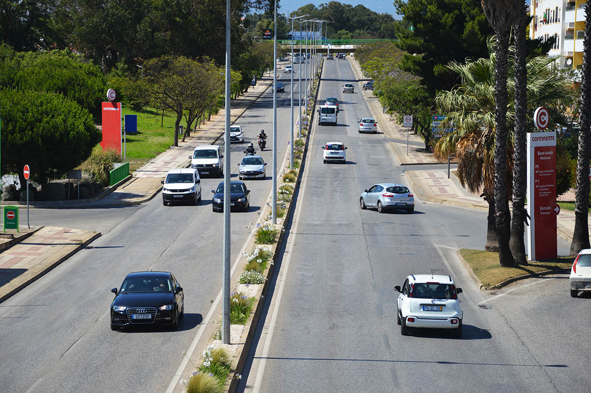 Sul Informação - Portimão adia obras importantes nas estradas para evitar confusões no Verão