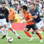 Sul Informação - Mudança de camisola inspirou Jackson mas não chegou para o Portimonense ganhar