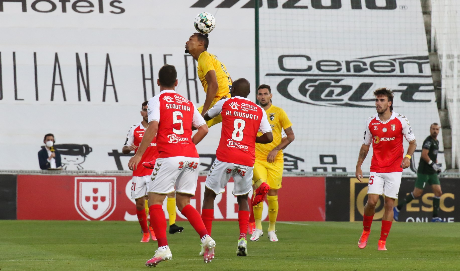 Sul Informação - Portimonense continua na I Liga, Farense desce de divisão