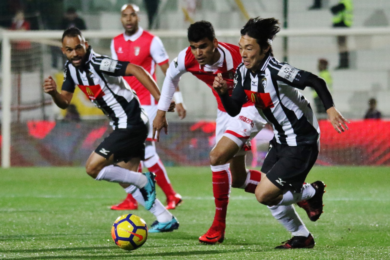 Sul Informação - Fotogaleria: Portimonense bem se bateu, mas acabou derrotado pelo Braga