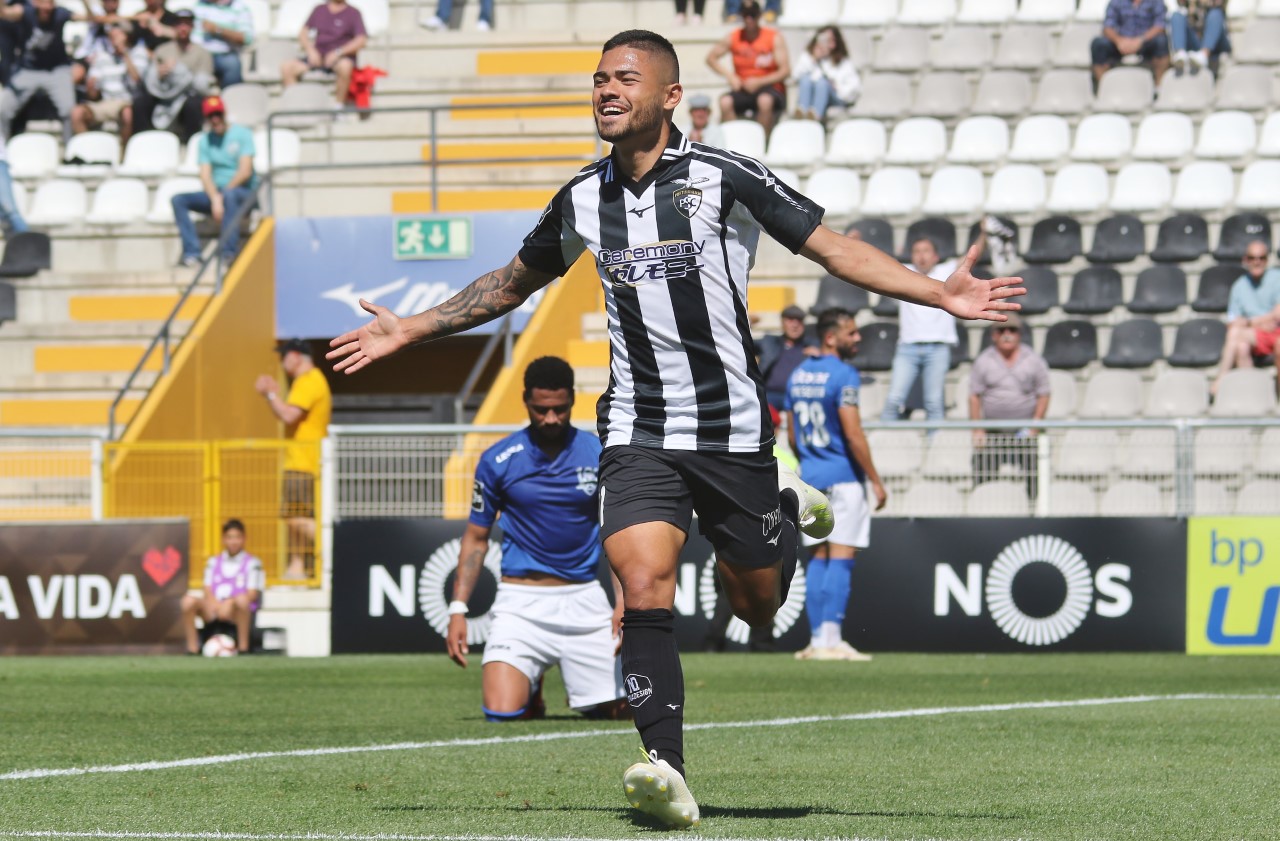 Sul Informação - Portimonense ganha ao Feirense e fica muito perto da manutenção