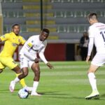 Sul Informação - Portimonense regressa às vitórias em casa no regresso de Nakajima aos golos