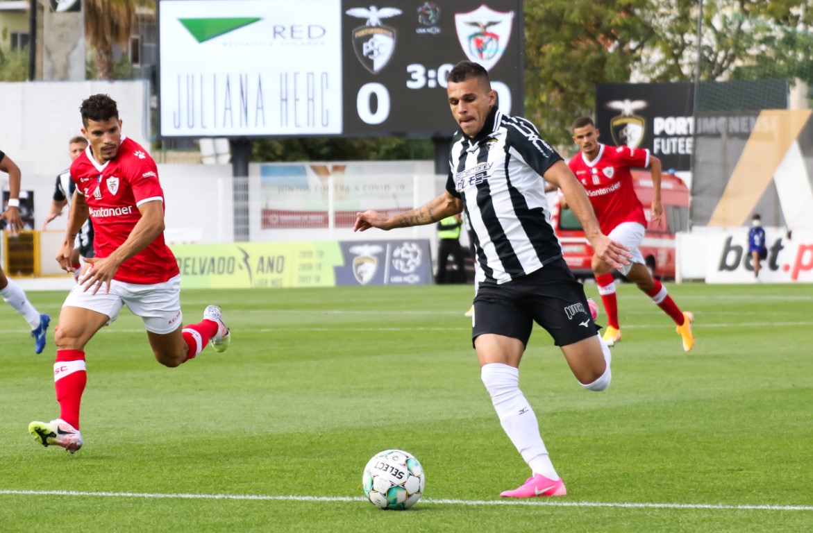 Sul Informação - Portimonense acorda tarde e perde em casa com o Santa Clara