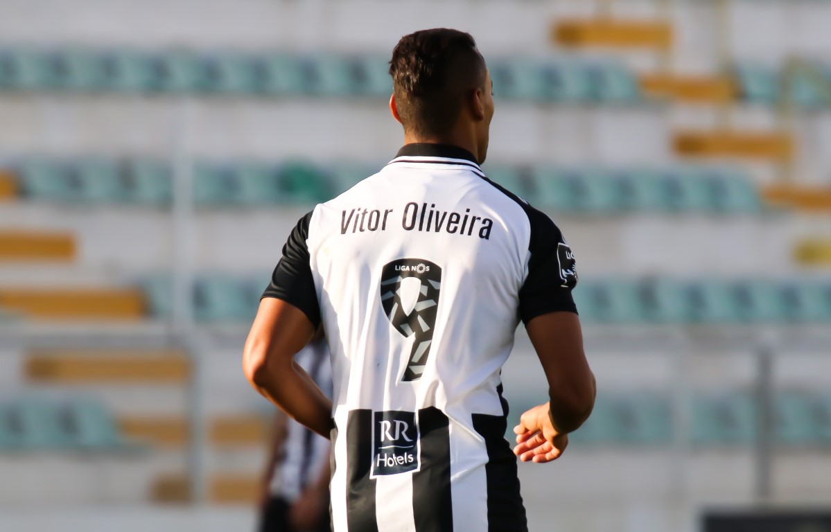 Sul Informação - Penálti de Fabrício vale primeira vitória em casa ao Portimonense