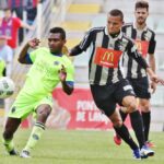Sul Informação - FOTOGALERIA: Empate deixa Portimonense na corda bamba e faz Chaves subir à I Liga